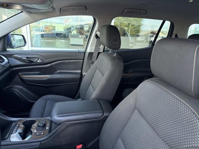 2023 GMC Acadia SLE - Photo 10
