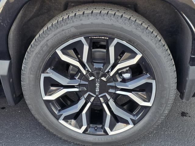 2025 GMC Sierra EV Max Range Denali