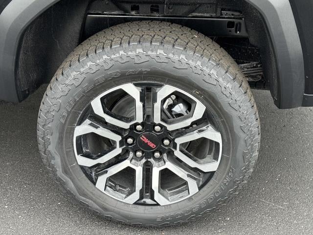 2026 GMC Canyon AT4 - Photo 34