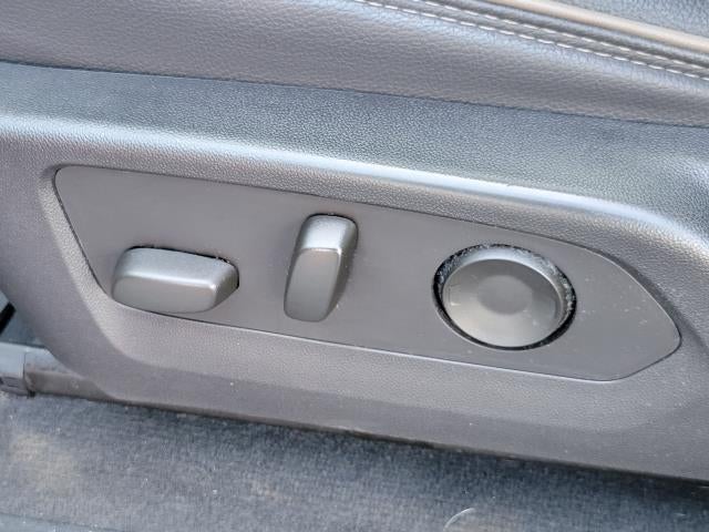 2023 GMC Canyon Denali