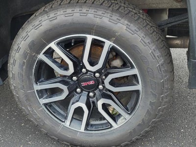 2022 GMC Sierra 1500 Limited AT4