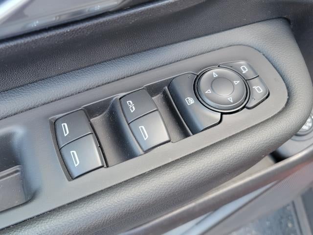 2024 GMC Terrain SLT - Photo 10