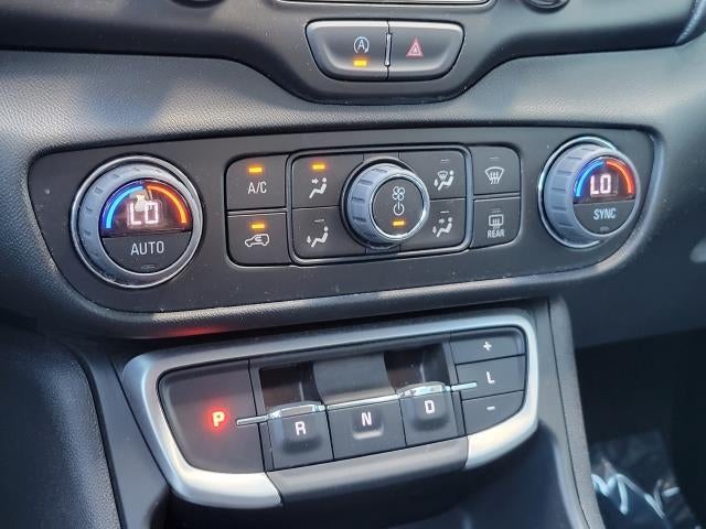 2024 GMC Terrain SLT - Photo 21