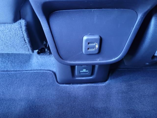 2024 GMC Terrain SLT - Photo 28